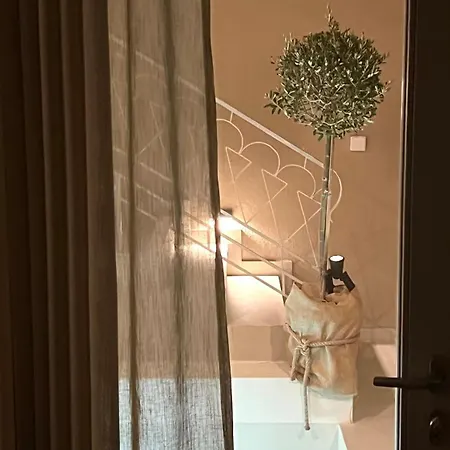 Βίλα The Villa Rhodes Retreat With Private Jacuzzi - Minutes Away From Old Town