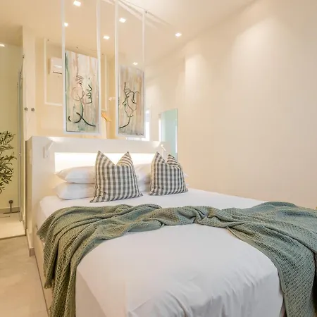 וילה Private Villa Two Seperate Homes And Jacuzzi Retreat עיר רודוס