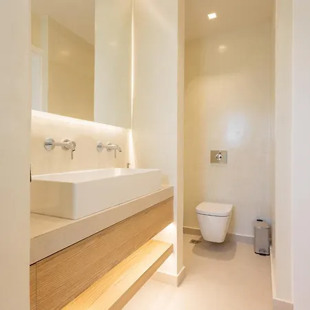 Βίλα The Villa Rhodes Retreat With Private Jacuzzi - Minutes Away From Old Town